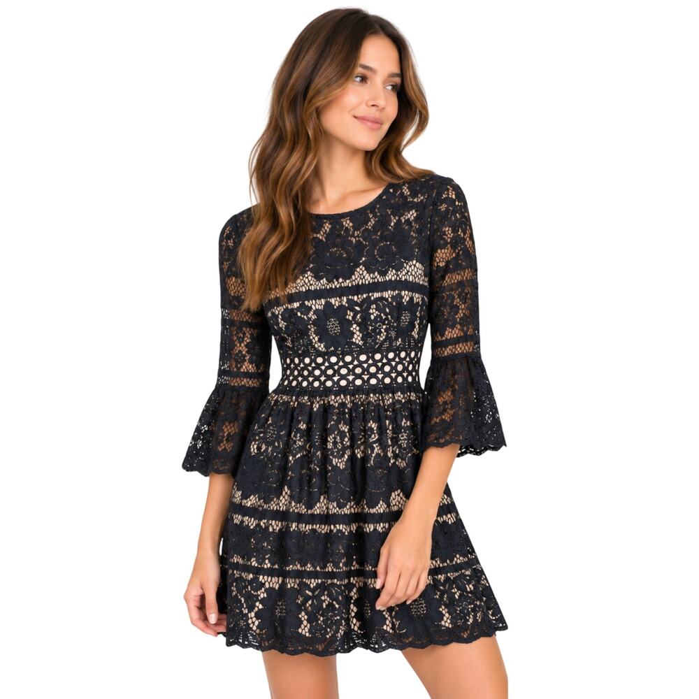 Kensie Black Floral Lace Bell-Sleeve Dress Size Small